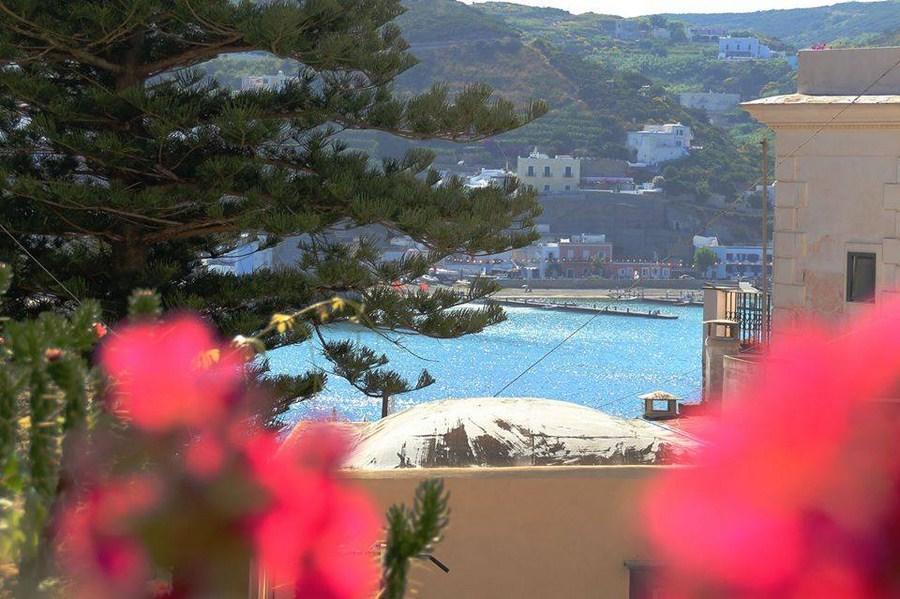 Maridea - Marlin Apartman Ponza Kültér fotó